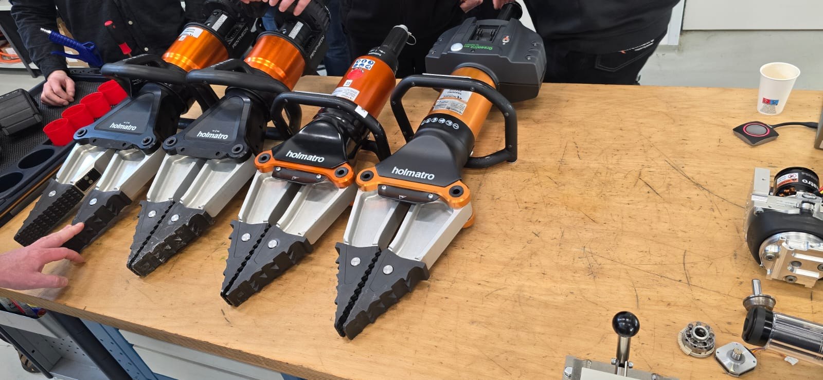 Close-up of the Holmatro cordless cutter and spreader range